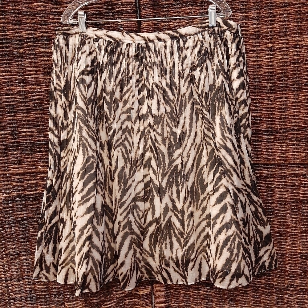 Talbots Women's Skirt Animal Tiger Print Mini Knee Length 100% Cotton A- Line 16